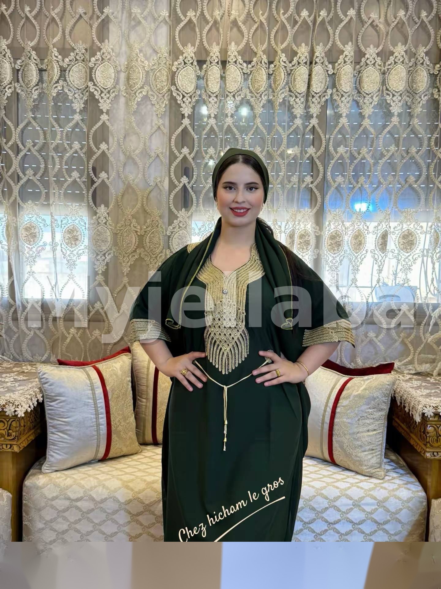 Jellaba Émeraude Royale avec Broderies Dorées - 11