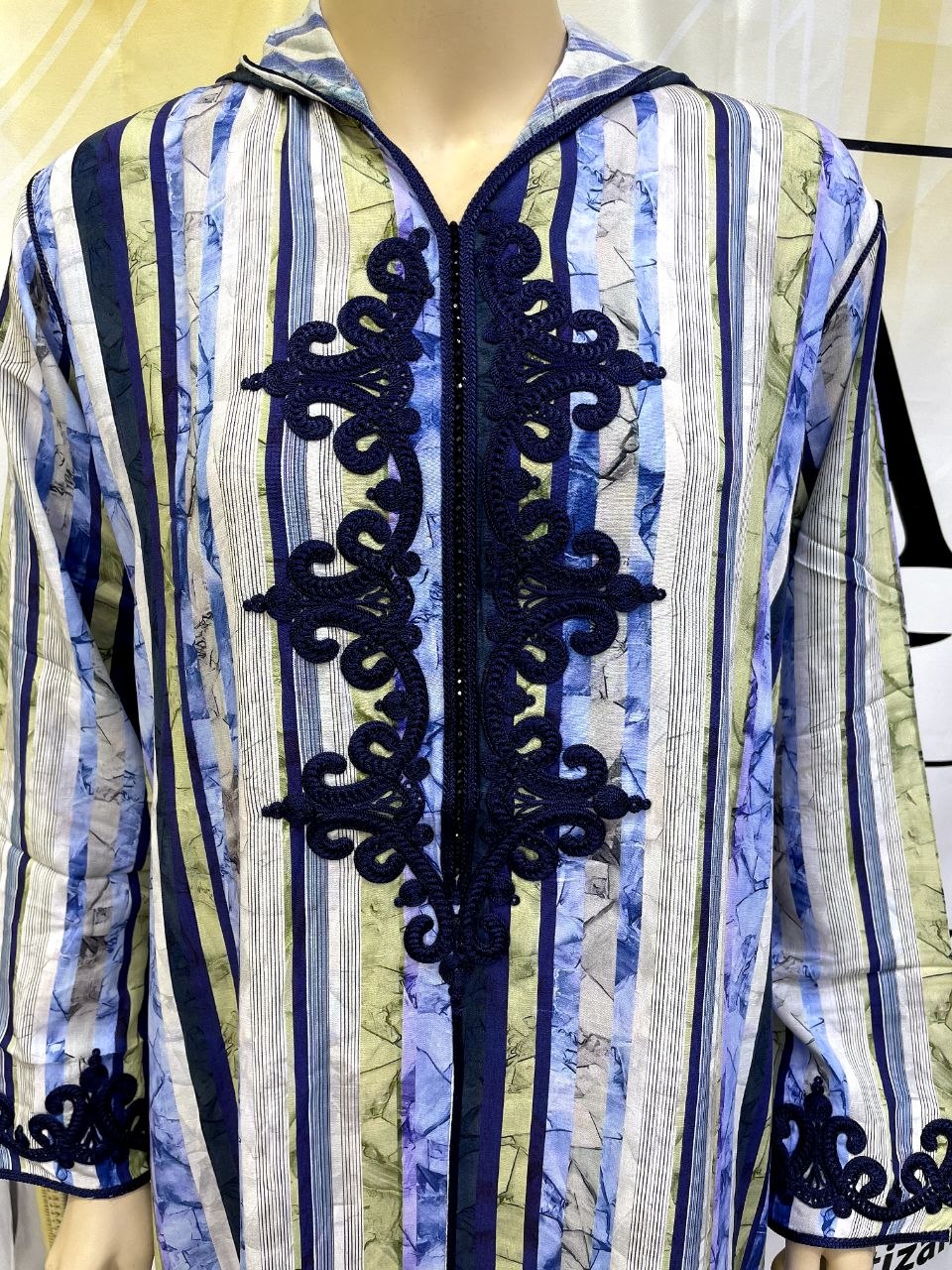 Jellaba Moderne Imprimée et Brodée - 9