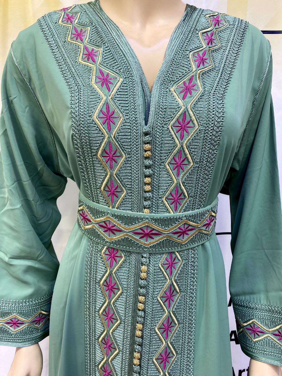 Jellaba Marocaine Brodée Violette