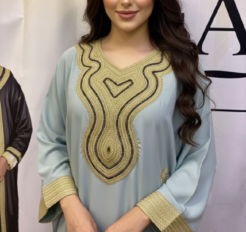 Boubou Élégant Brodée Or - 5