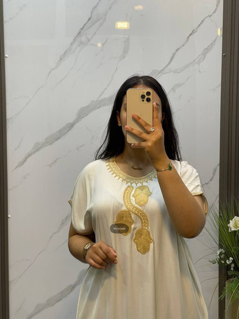 Boubou Élégant Brodé - 10