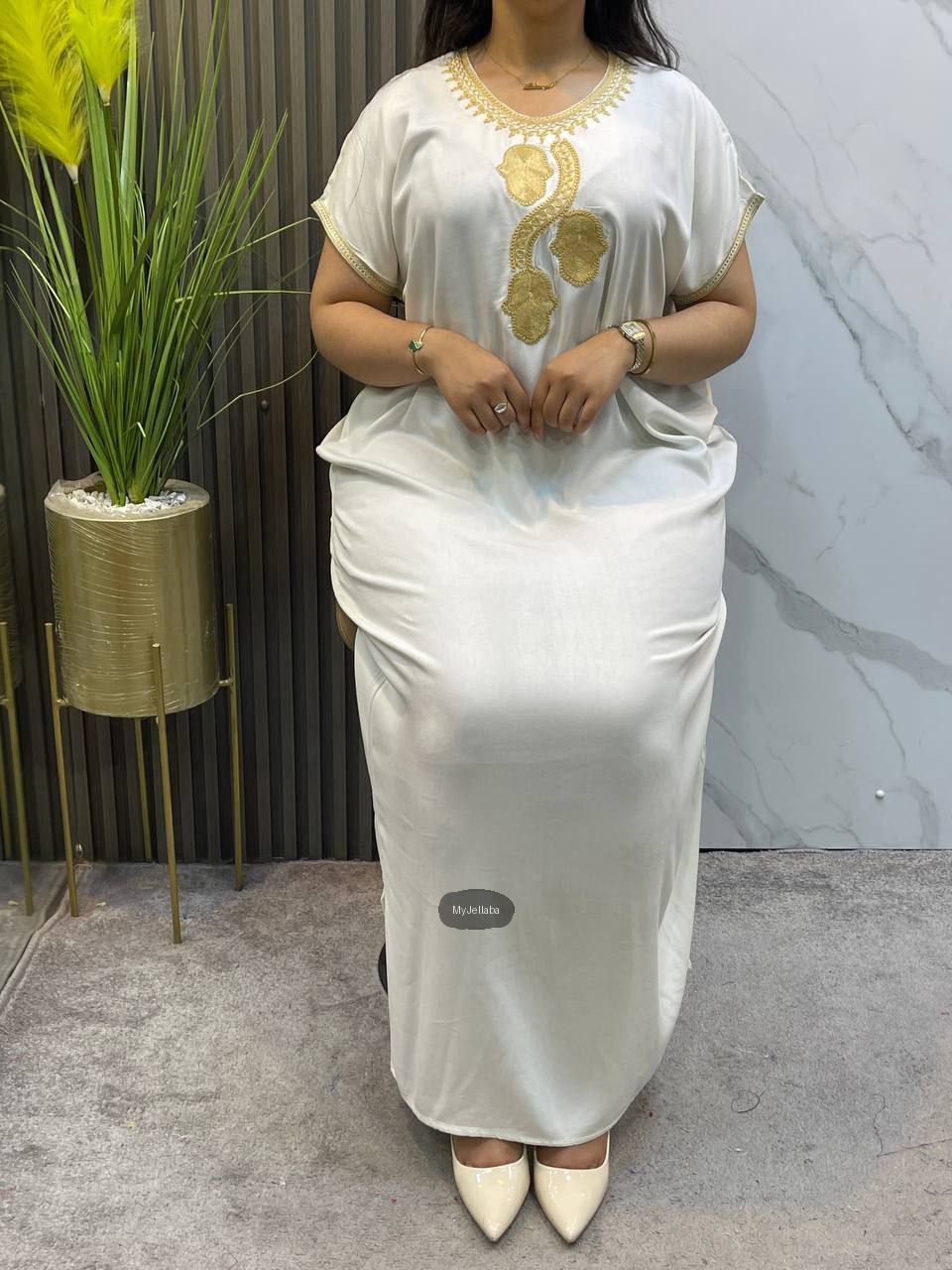 Boubou Élégant Brodé - 5