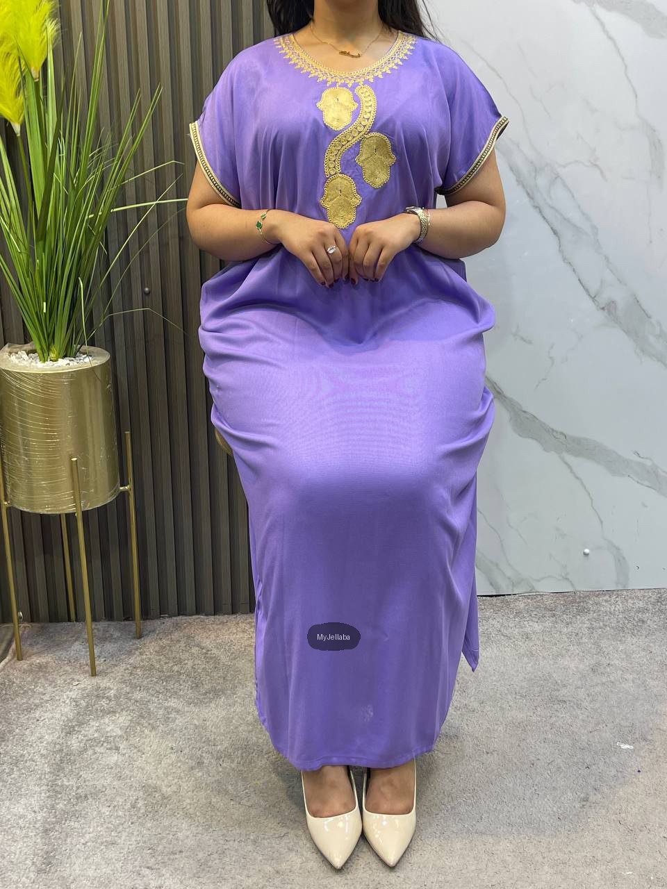 Jellaba Moderne Vert Olive Broderie Dorée