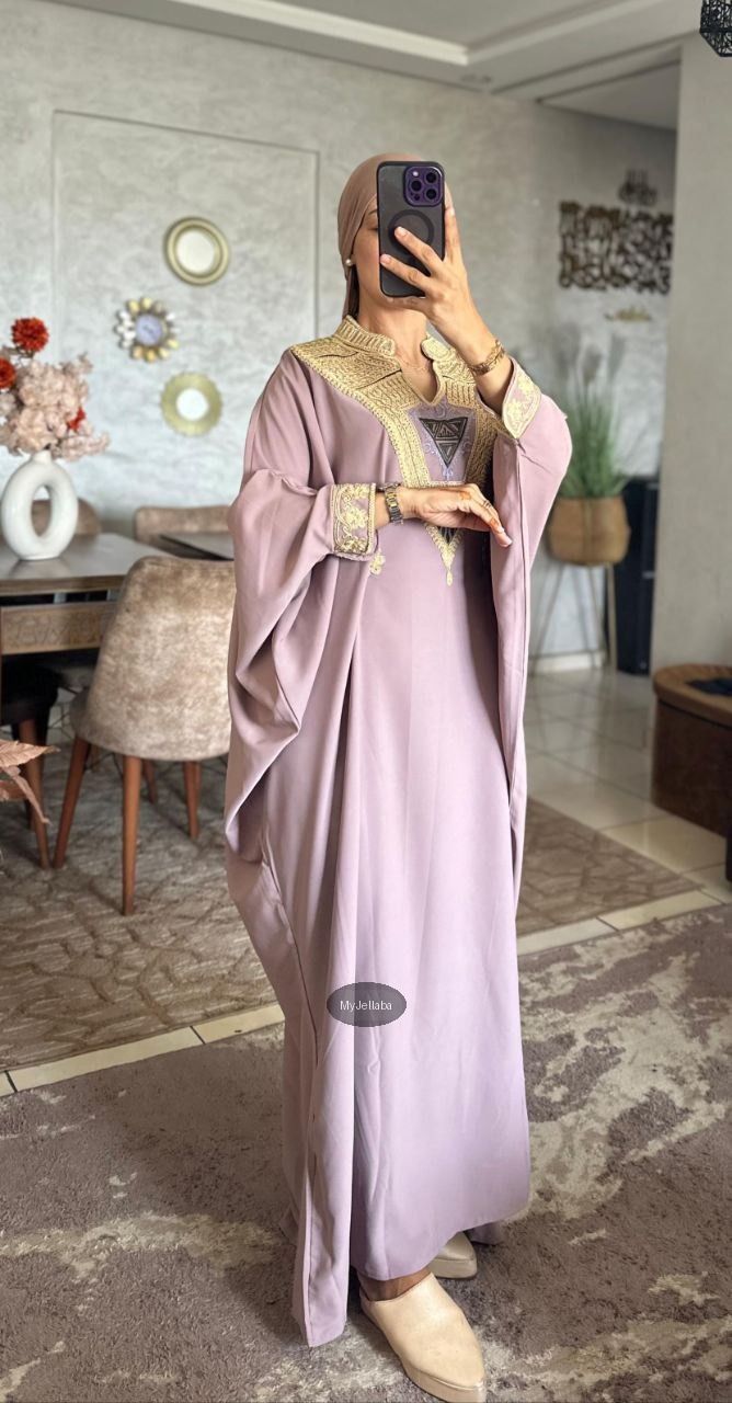 Jellaba Moderne Brodée Lilas et Or - 3