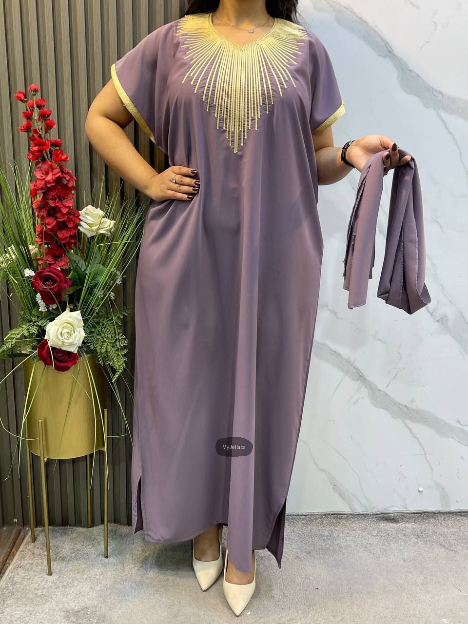 Boubou Élégant Brodée Or