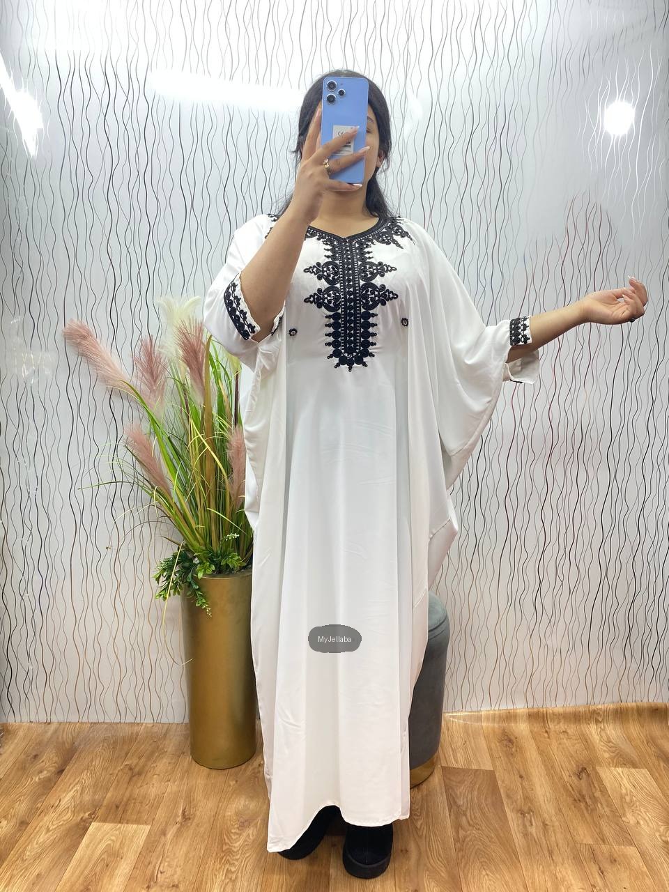 Jellaba Moderne Broderie Noire - 4