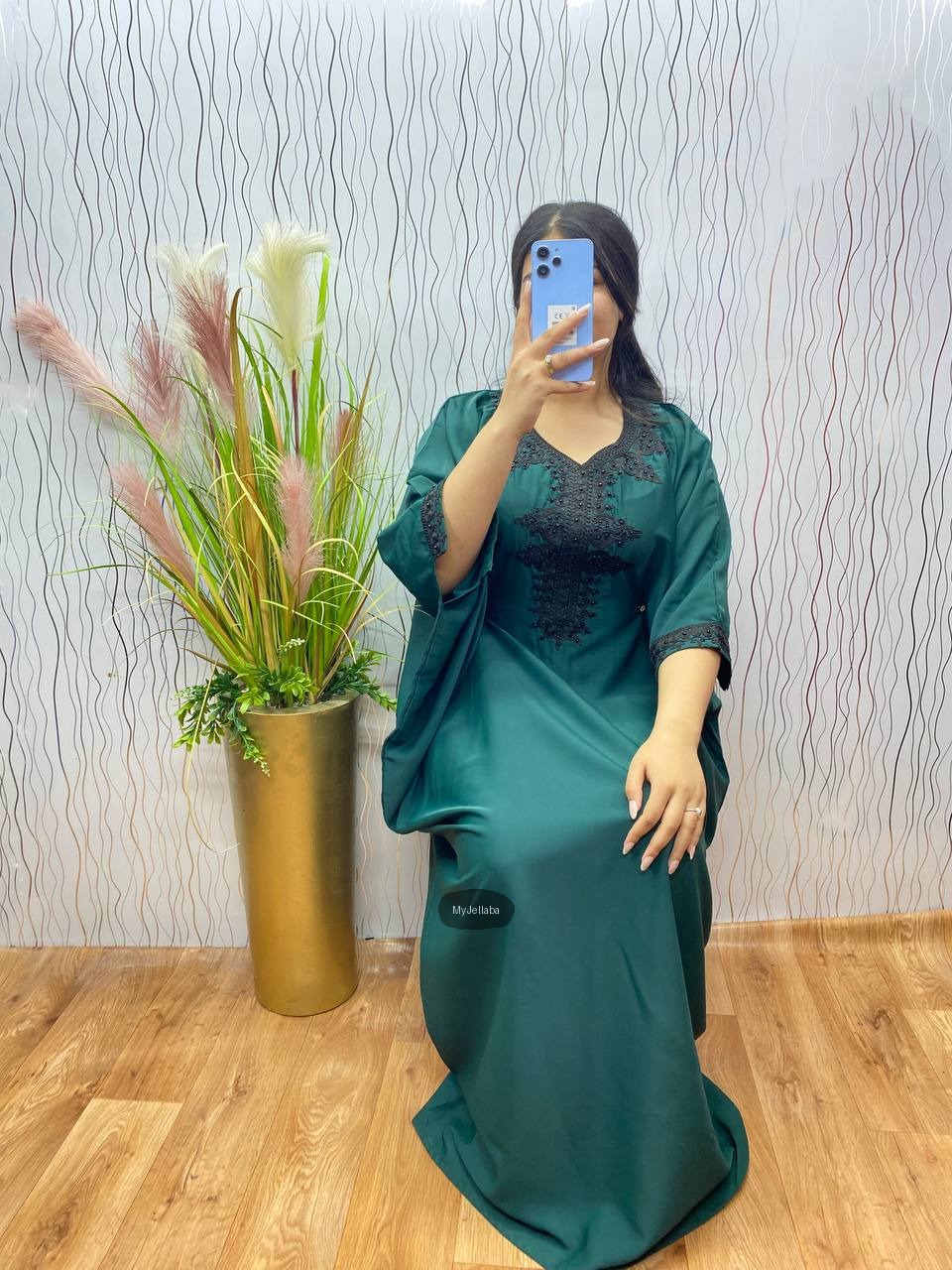 Jellaba Jaune Ornée de Broderies Noires - 4